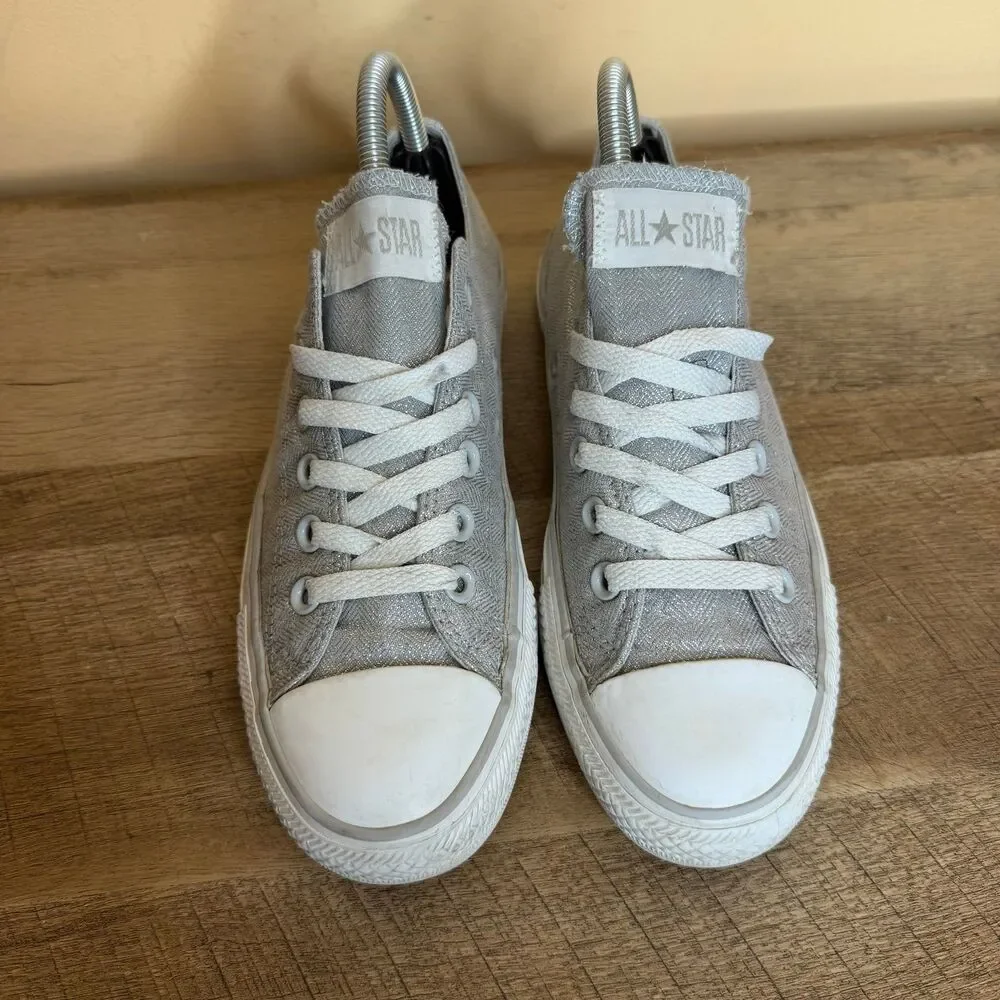 Converse classic low